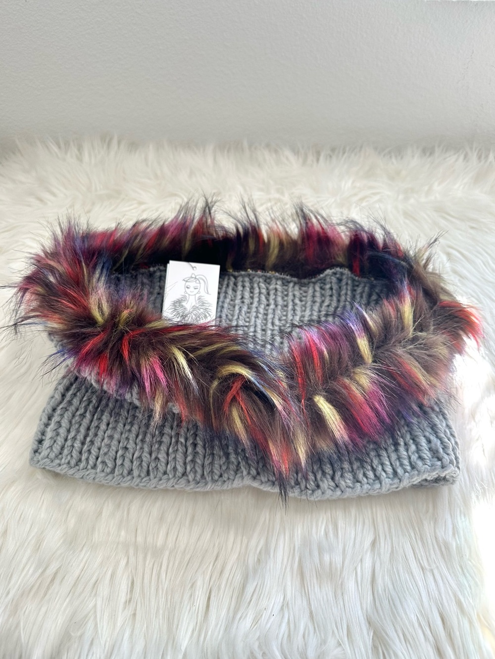 SURELL INFINITY SCARF - Picture 2 of 11